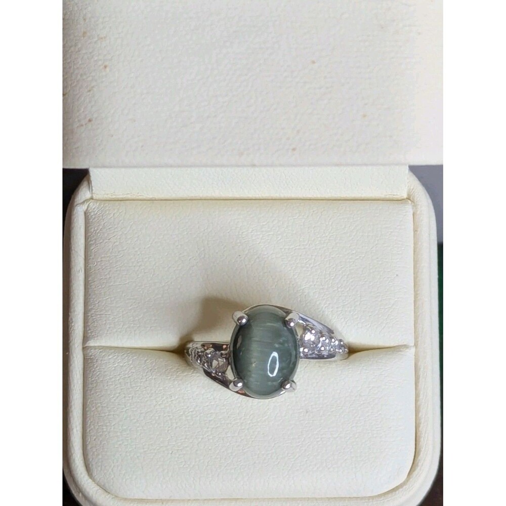 Sterling Silver Green Cats Eye Quartz Ring - Size 11